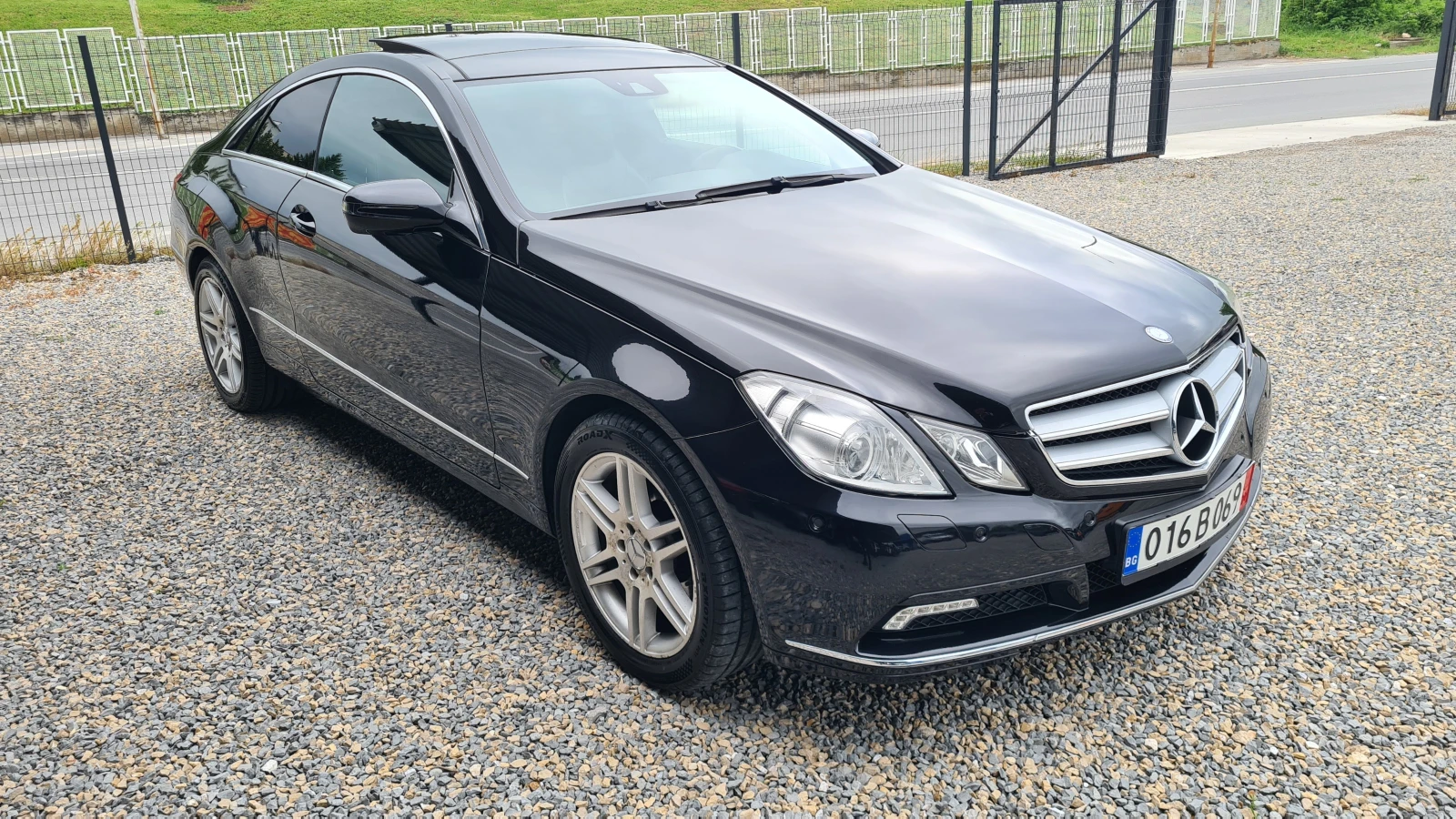Mercedes-Benz E 350 AMG-LINE, снимка 9 - Автомобили и джипове - 54652290