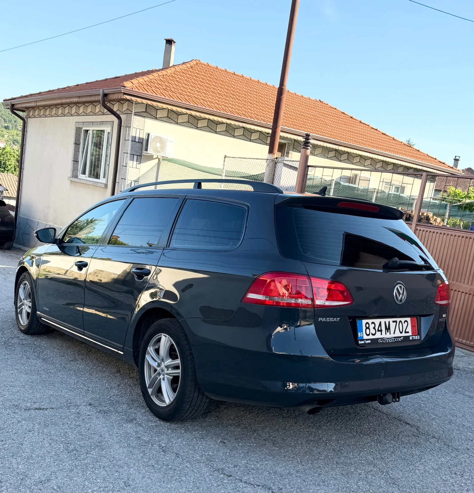VW Passat 1.6 TDI , снимка 4 - Автомобили и джипове - 54857762