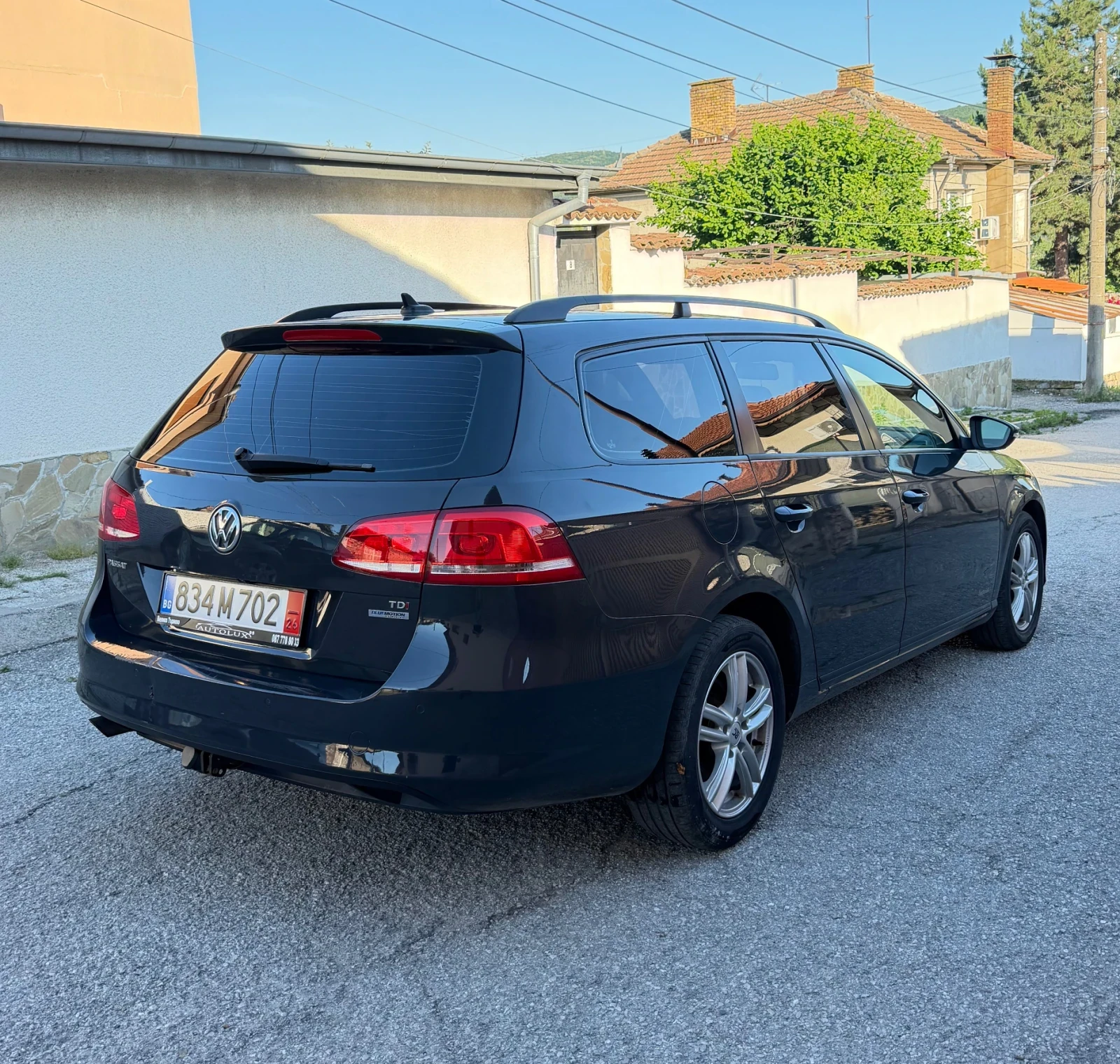 VW Passat 1.6 TDI , снимка 5 - Автомобили и джипове - 54857762