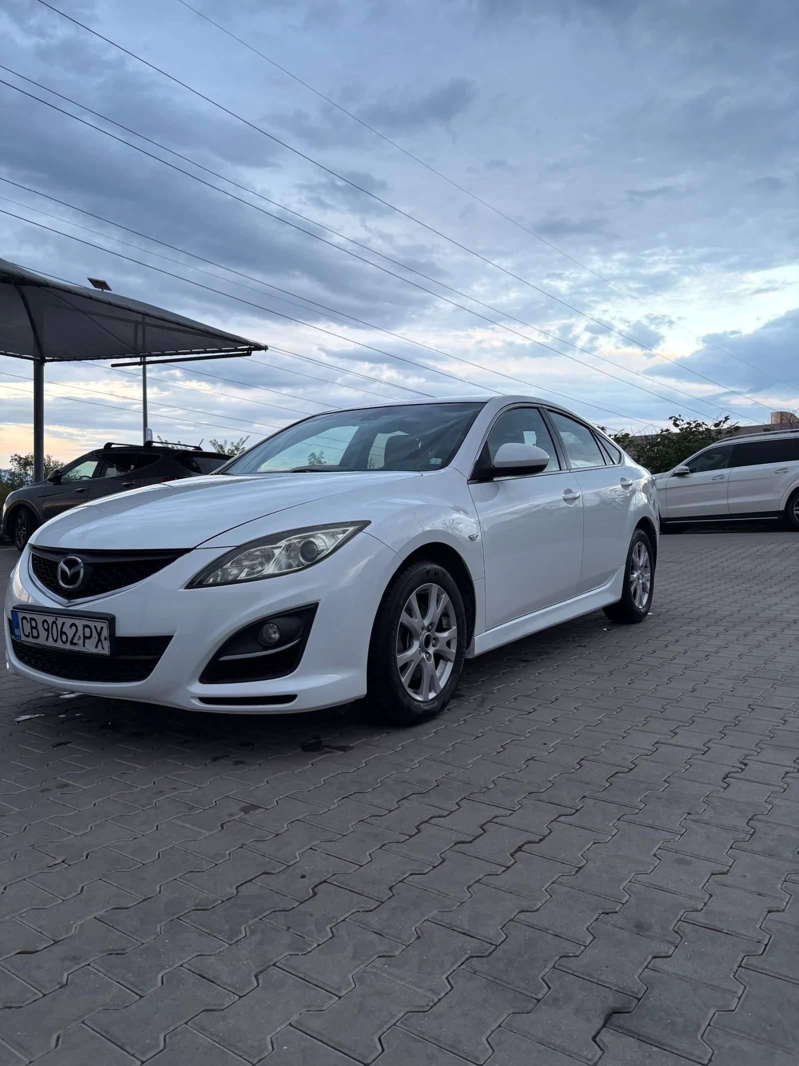 Mazda 6 2.2 CD, снимка 2 - Автомобили и джипове - 55001216