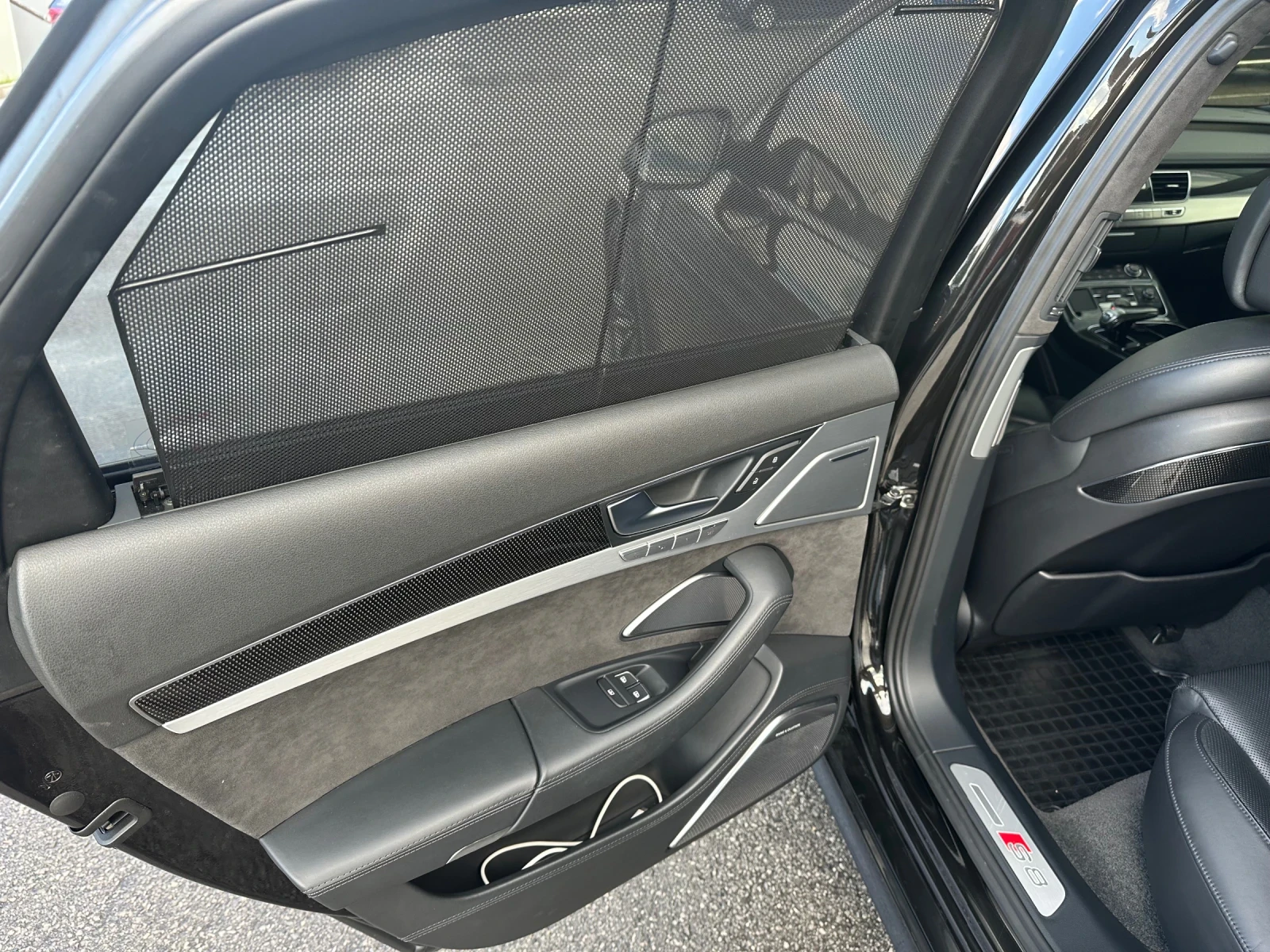 Audi S8 FULL 700+ , снимка 14 - Автомобили и джипове - 55167686