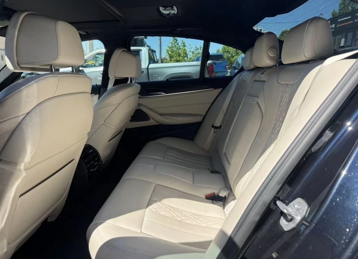 BMW 540 I * XDRIVE * ОБДУХВАНЕ * HEAD UP * 360 * CARFAX * , снимка 10 - Автомобили и джипове - 55409806