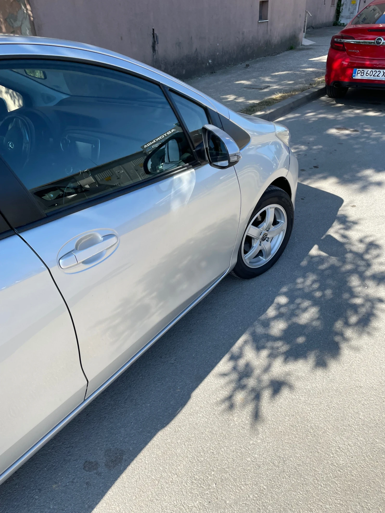 Toyota Yaris, снимка 8 - Автомобили и джипове - 55470899