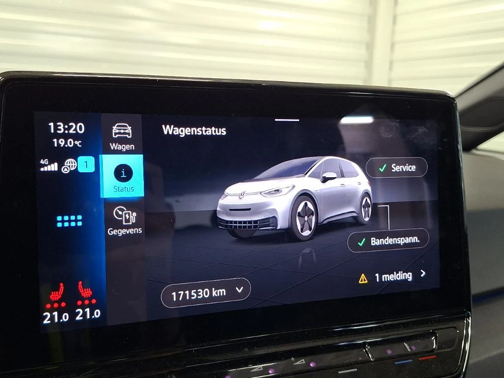 VW ID.3 1st Plus 62 kWh, снимка 13 - Автомобили и джипове - 55750534
