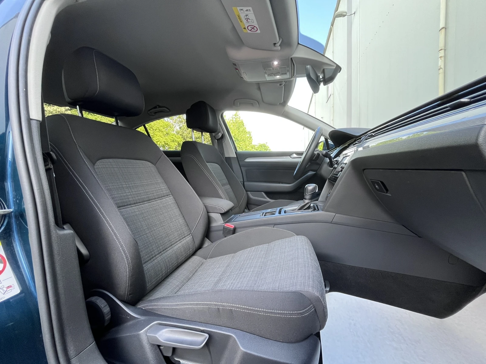 VW Passat VW Passat 1.5TSI/150k.c./BUSINESS/DSG от VW БГ, снимка 9 - Автомобили и джипове - 55799764