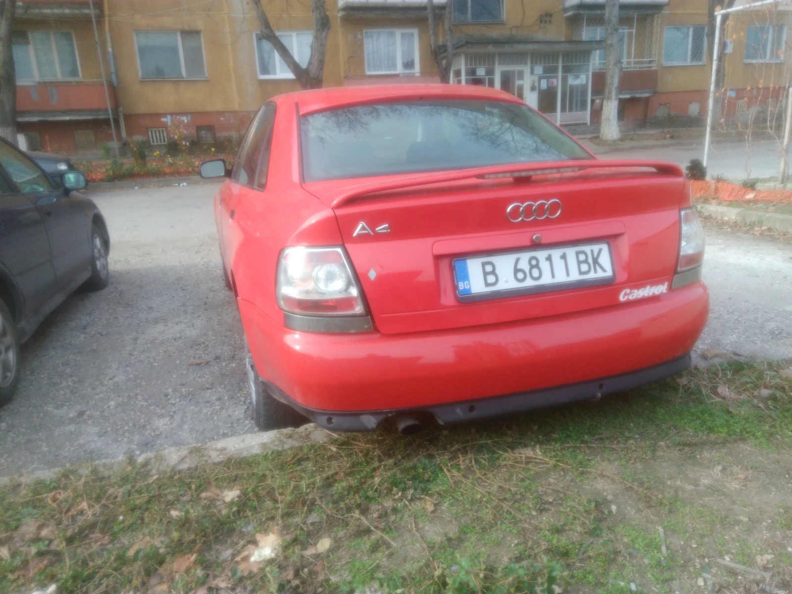 Audi A4, снимка 2 - Автомобили и джипове - 55872573