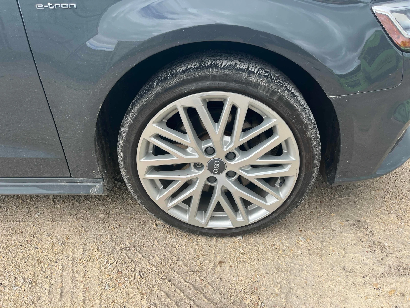 Audi A3 HYBRID Technik * CARFAX * ОПЦИЯ ЗА ФИНАНСИРАНЕ, снимка 7 - Автомобили и джипове - 56108339
