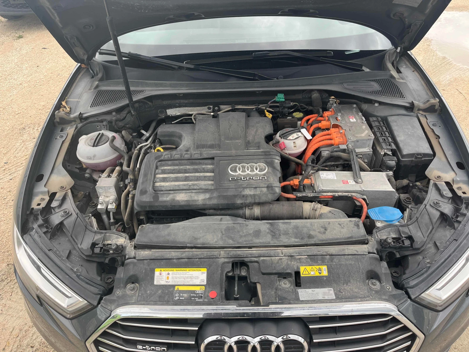 Audi A3 HYBRID Technik * CARFAX * ОПЦИЯ ЗА ФИНАНСИРАНЕ, снимка 13 - Автомобили и джипове - 56108339