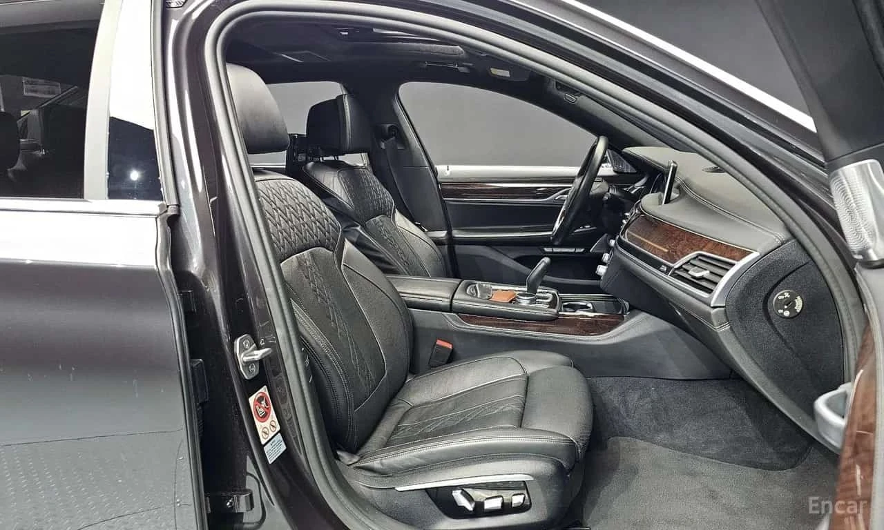 BMW 750 * 750Li xDrive * ���� �� �� | Mobile.bg � ����������� 11