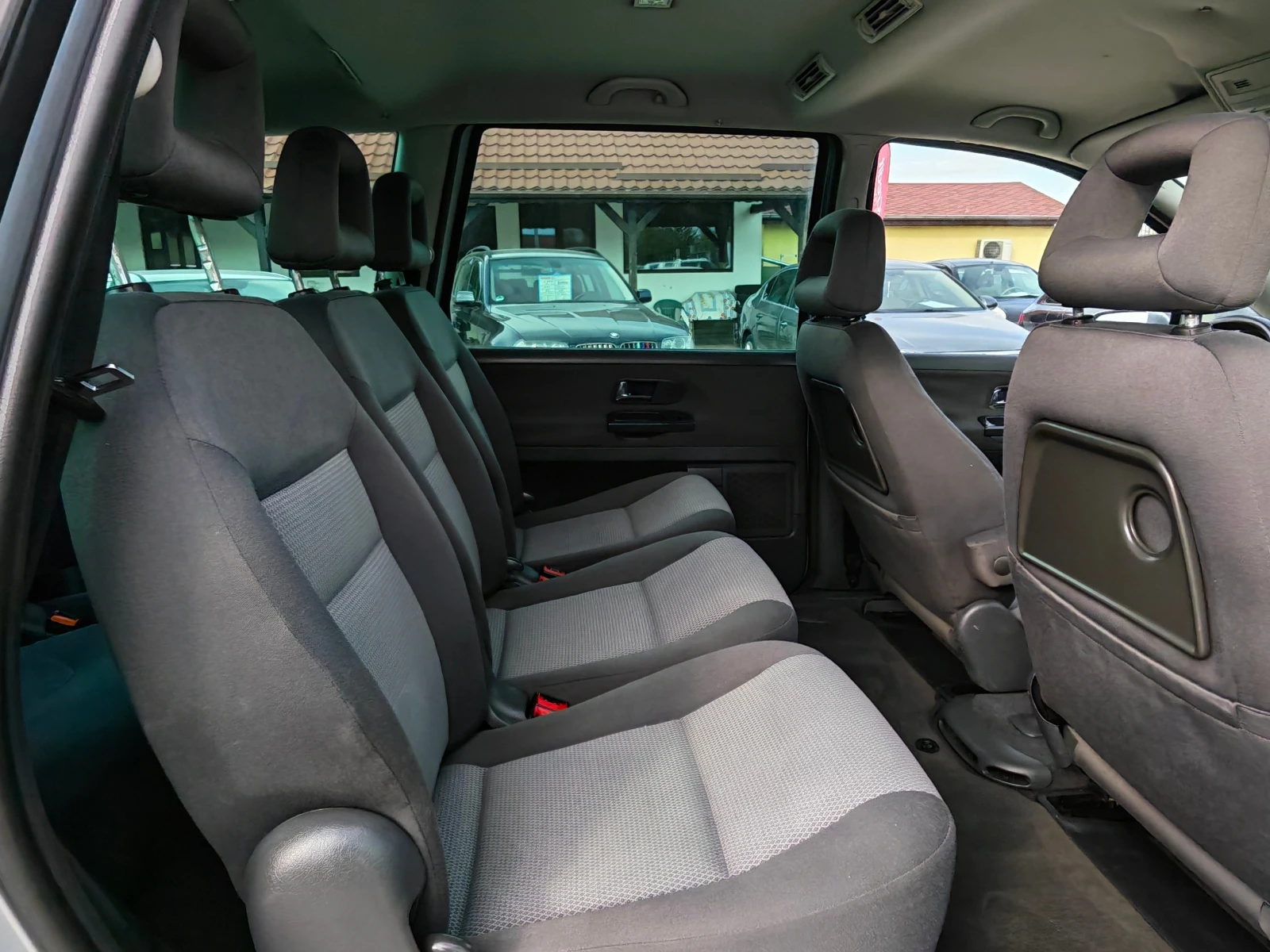 Seat Alhambra 2.0 дизел 7 места, снимка 14 - Автомобили и джипове - 56315019