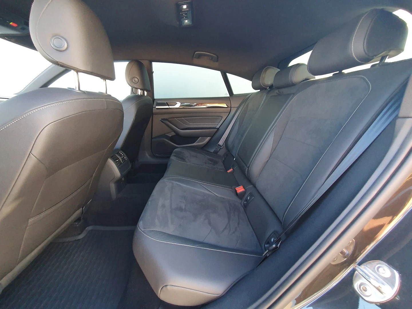 VW Arteon | Mobile.bg � ����������� 5