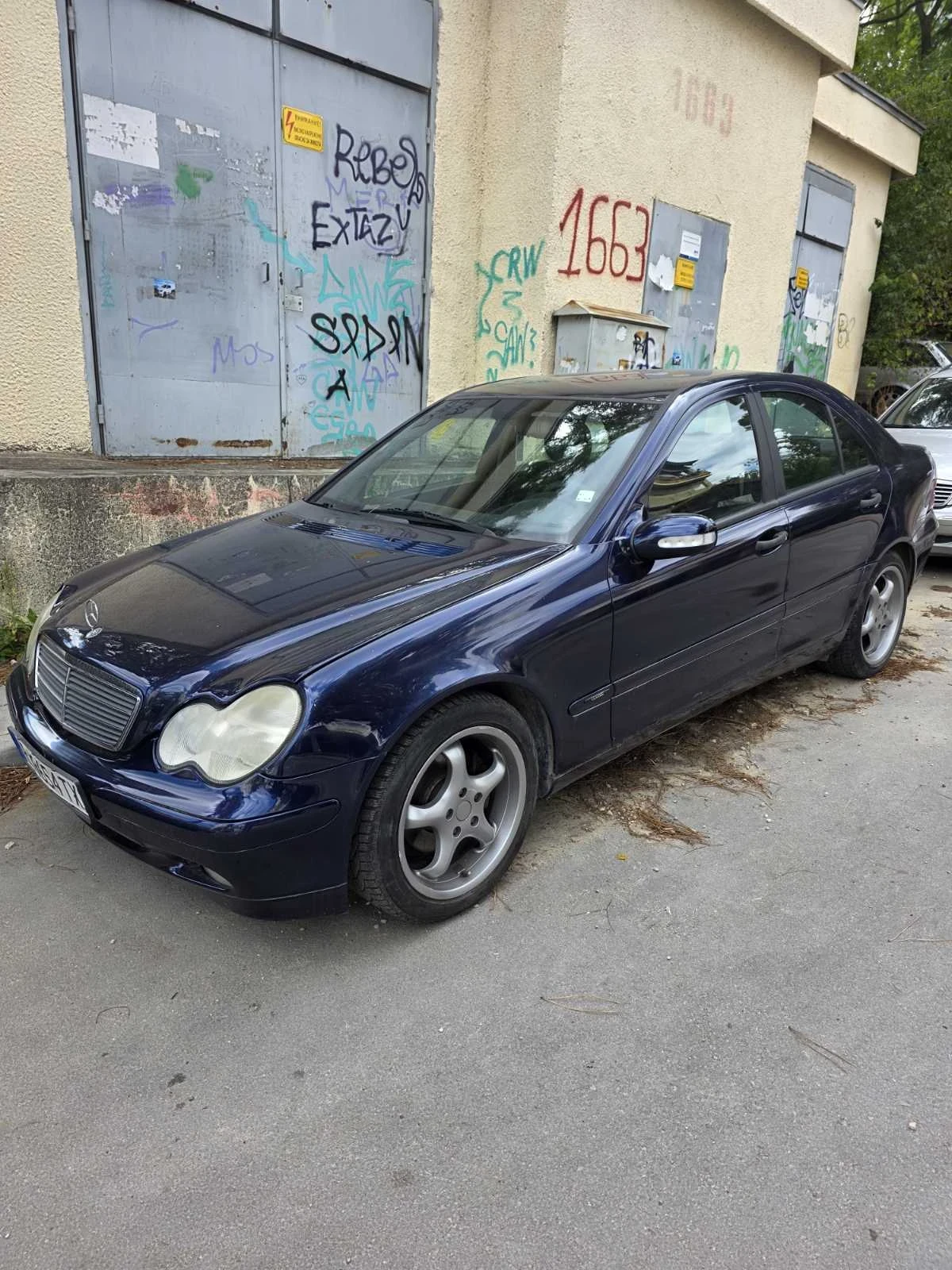 Mercedes-Benz C 220