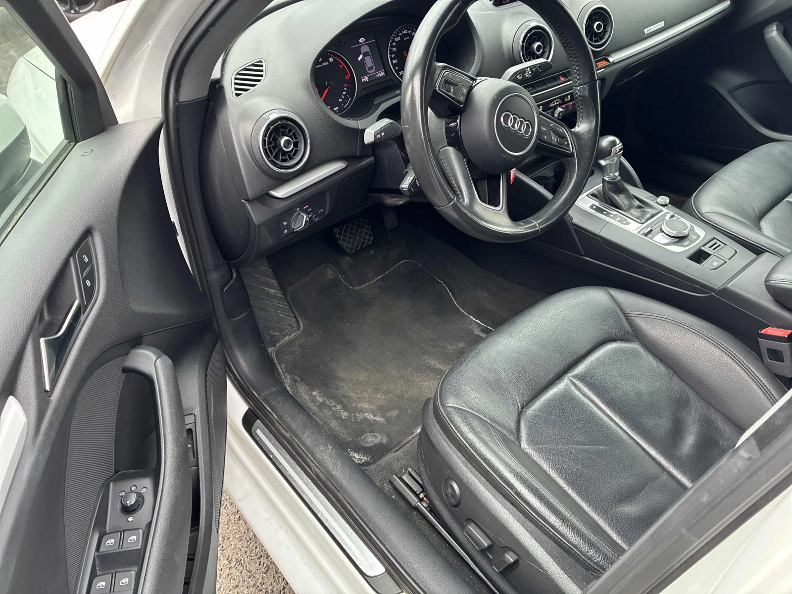 Audi A3 Komfort, снимка 5 - Автомобили и джипове - 56484366