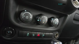Jeep Wrangler RUBICON* JK* КОЖА* DSR* HARDTOP* , снимка 13
