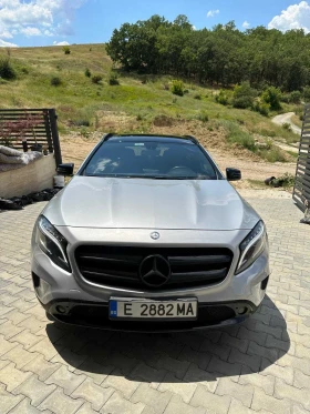 Mercedes-Benz GLA 25...