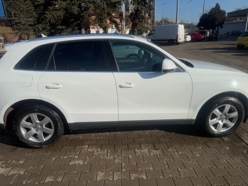 Audi Q5, снимка 4 - Автомобили и джипове - 49203534