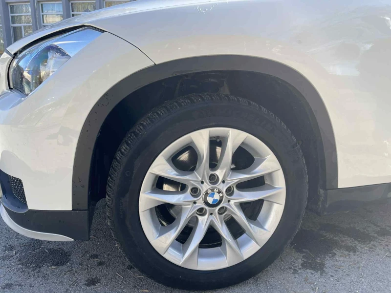 BMW X1, снимка 16 - Автомобили и джипове - 52422662