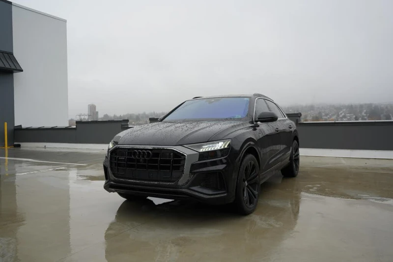 Audi Q8 TECHNIK* MATRIX* DISTRONIK* B&O* HEAD-UP* ОБДУХ* P