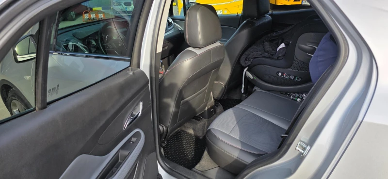 Opel Mokka 1.4T 4x4 COSMO, снимка 8 - Автомобили и джипове - 52633237