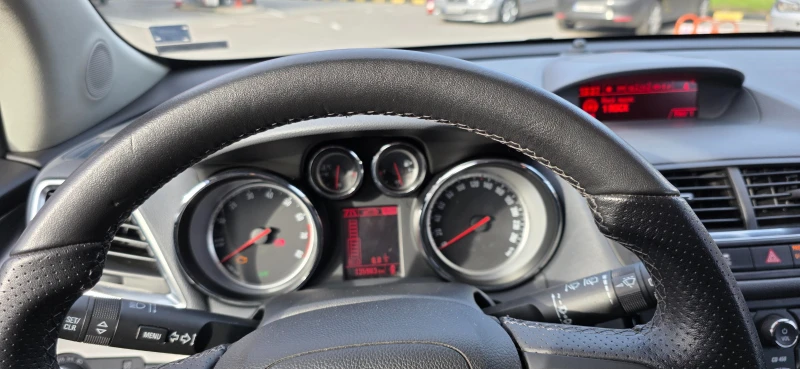 Opel Mokka 1.4T 4x4 COSMO, снимка 12 - Автомобили и джипове - 52633237