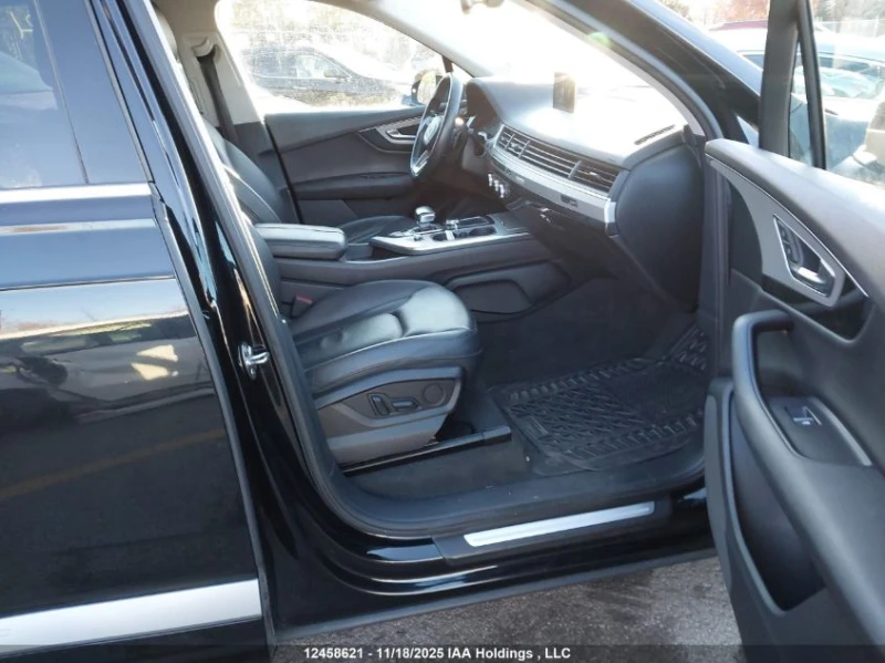 Audi Q7 * KOMFORT* 2 ключа, снимка 10 - Автомобили и джипове - 52729263