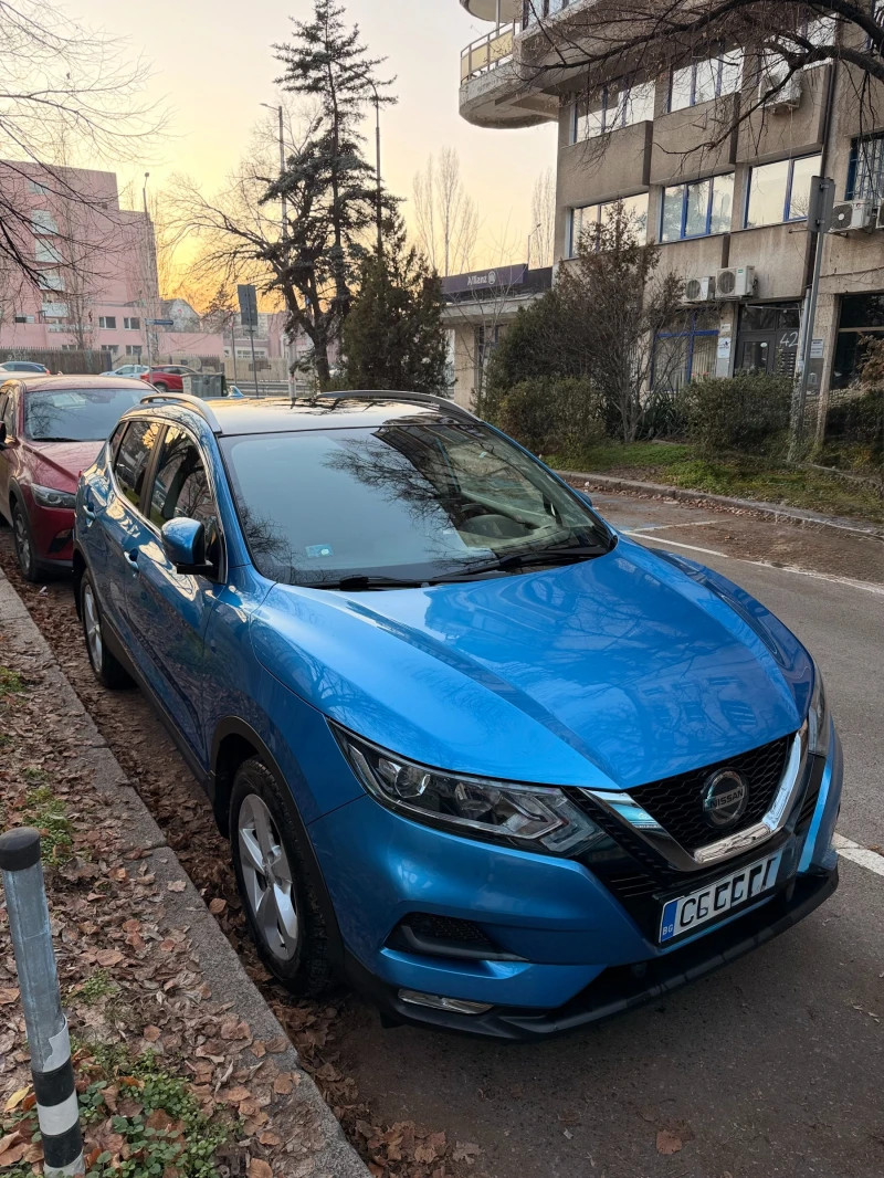 Nissan Qashqai, снимка 8 - Автомобили и джипове - 52858995