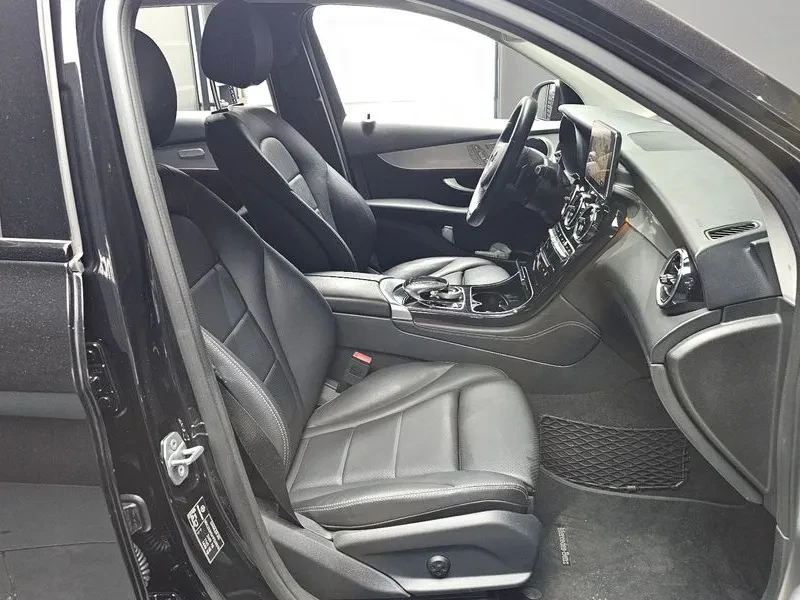 Mercedes-Benz GLC 350 4MATIC - САМО 30% АВАНС, снимка 10 - Автомобили и джипове - 56071787