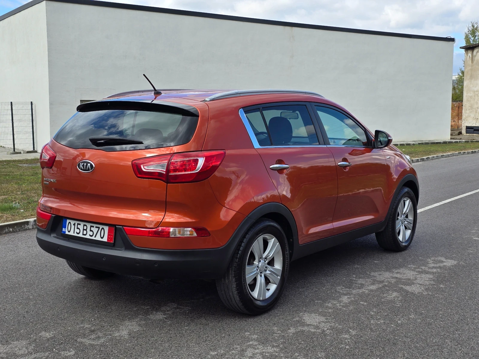 Kia Sportage 2.0 i 163 к.с. 4Х4 ШВЕЙЦАРИЯ  - изображение 5