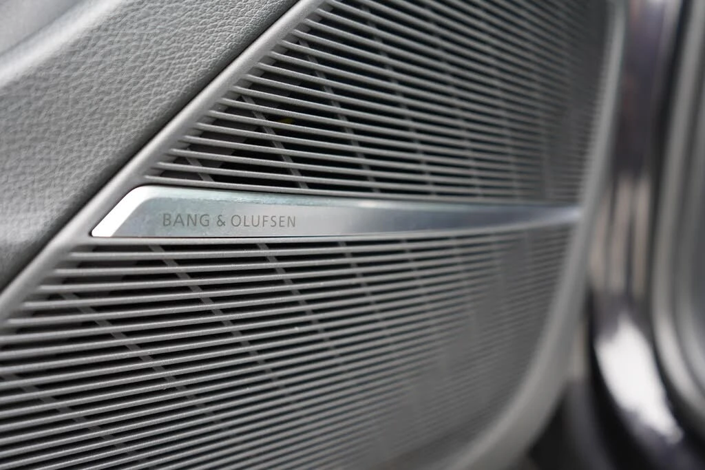 Audi Q8 TECHNIK* MATRIX* DISTRONIK* B&O* HEAD-UP* * P | Mobile.bg   13