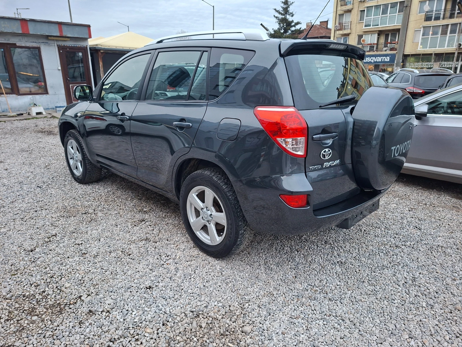 Toyota Rav4 2.0i 152ks 4x4 - изображение 7