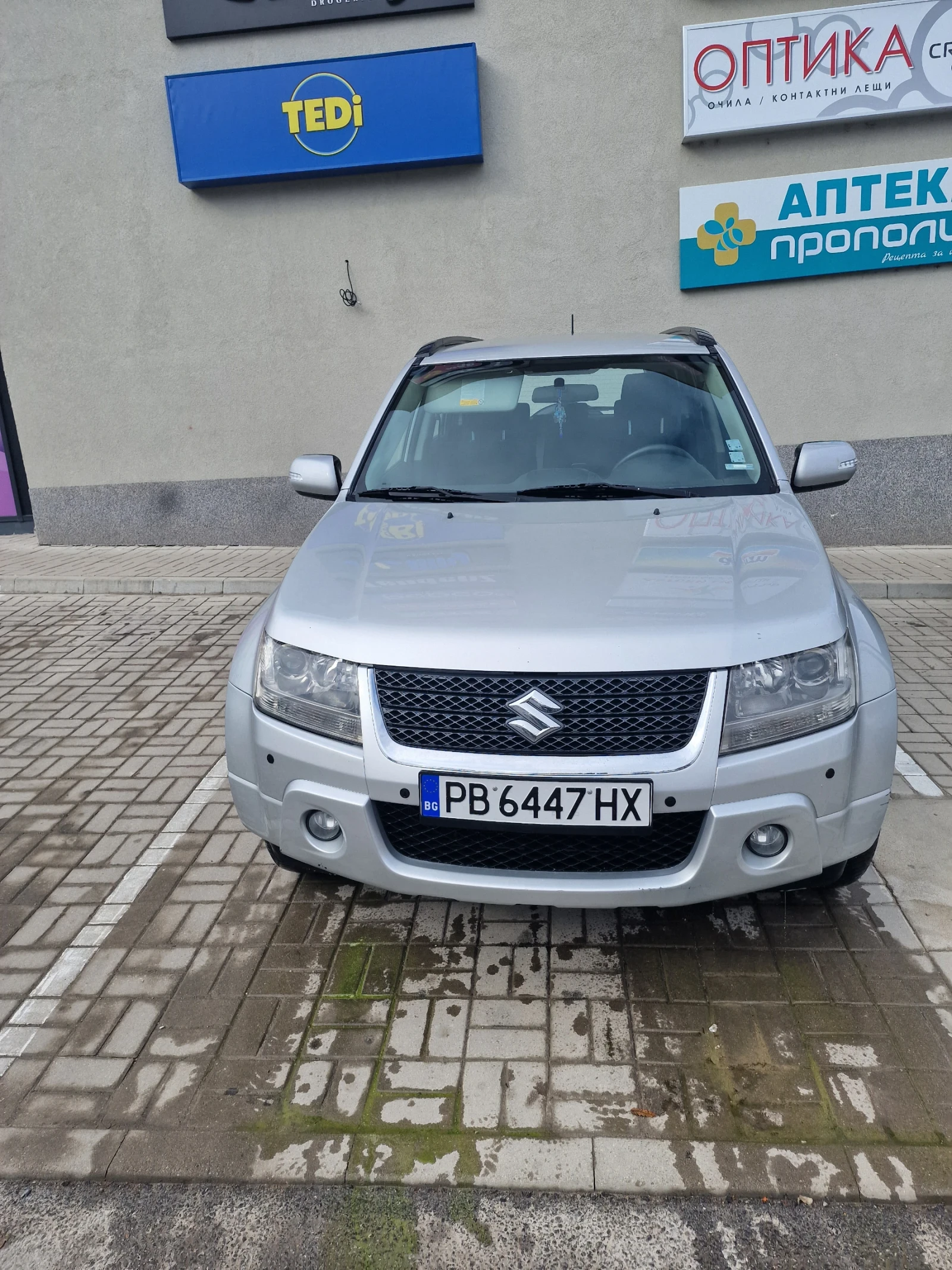 Suzuki Grand vitara