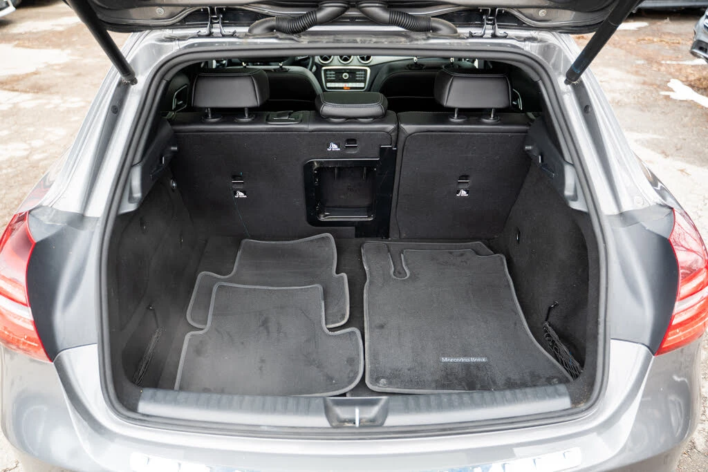 Mercedes-Benz GLA 250 4MATIC* АвтоКредит* (ЦЕНА ДО БГ), снимка 12 - Автомобили и джипове - 53934441