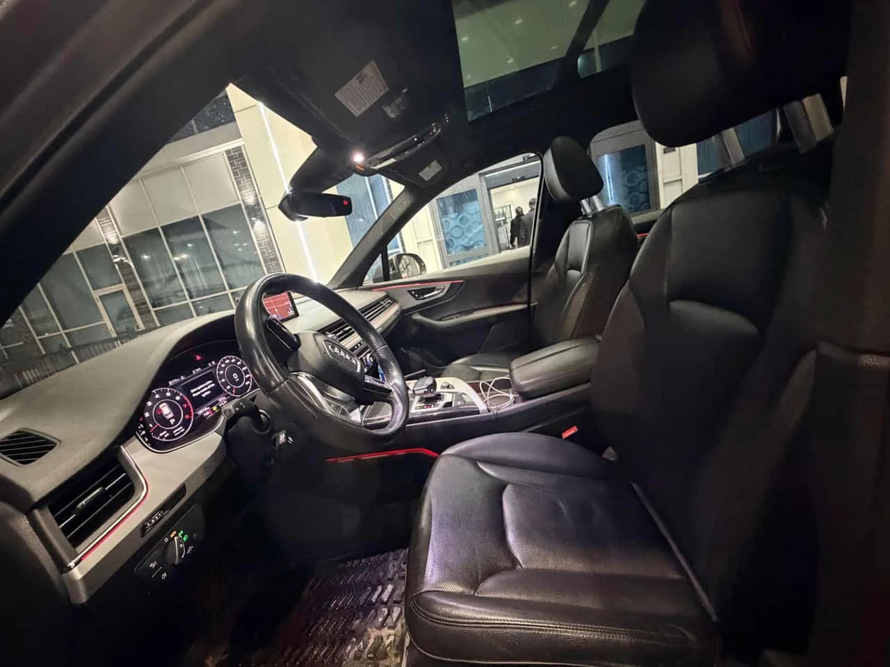 Audi Q7 Technik / 360 / LED / ОБДУХВАНЕ , снимка 5 - Автомобили и джипове - 54288622