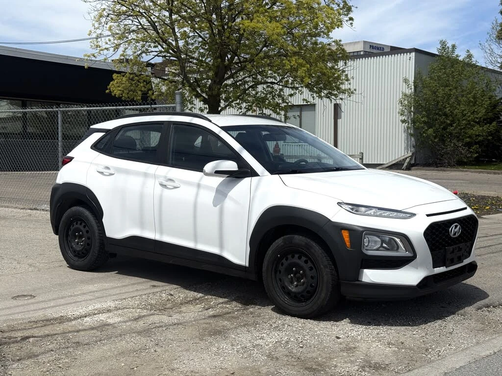 Hyundai Kona SE FWD
