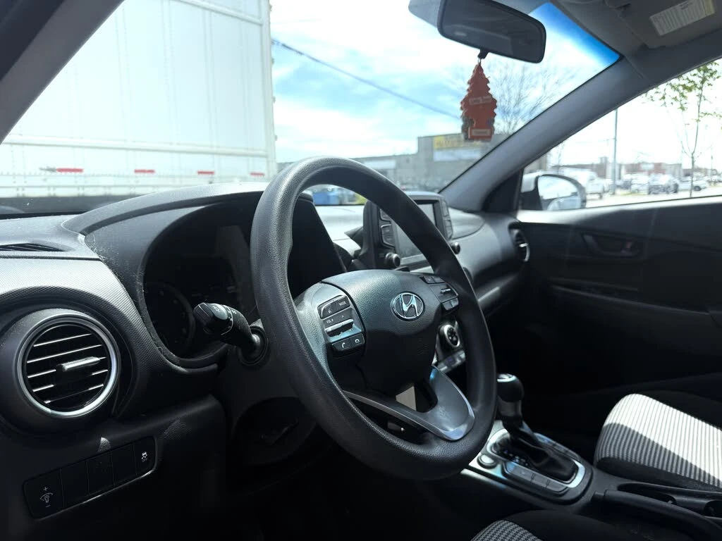 Hyundai Kona SE FWD, снимка 9 - Автомобили и джипове - 54647359