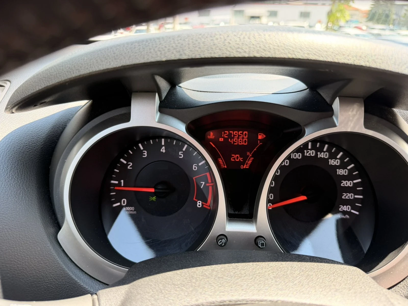 Nissan Juke, снимка 5 - Автомобили и джипове - 54996218