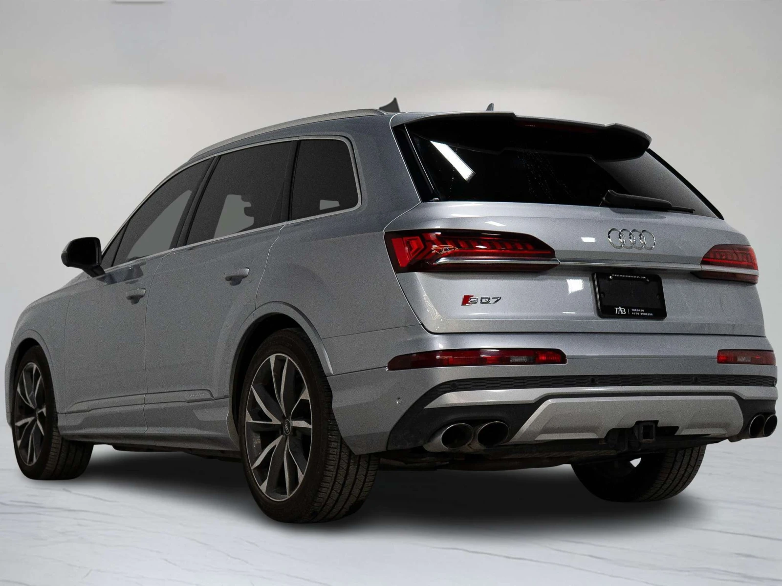 Audi SQ7 ПАНО / ЛИЗИНГ / ЦЕНА до БГ, снимка 4 - Автомобили и джипове - 55397285