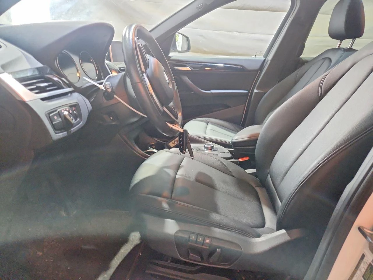 BMW X1 2.0l xDrive28I, снимка 7 - Автомобили и джипове - 55755746