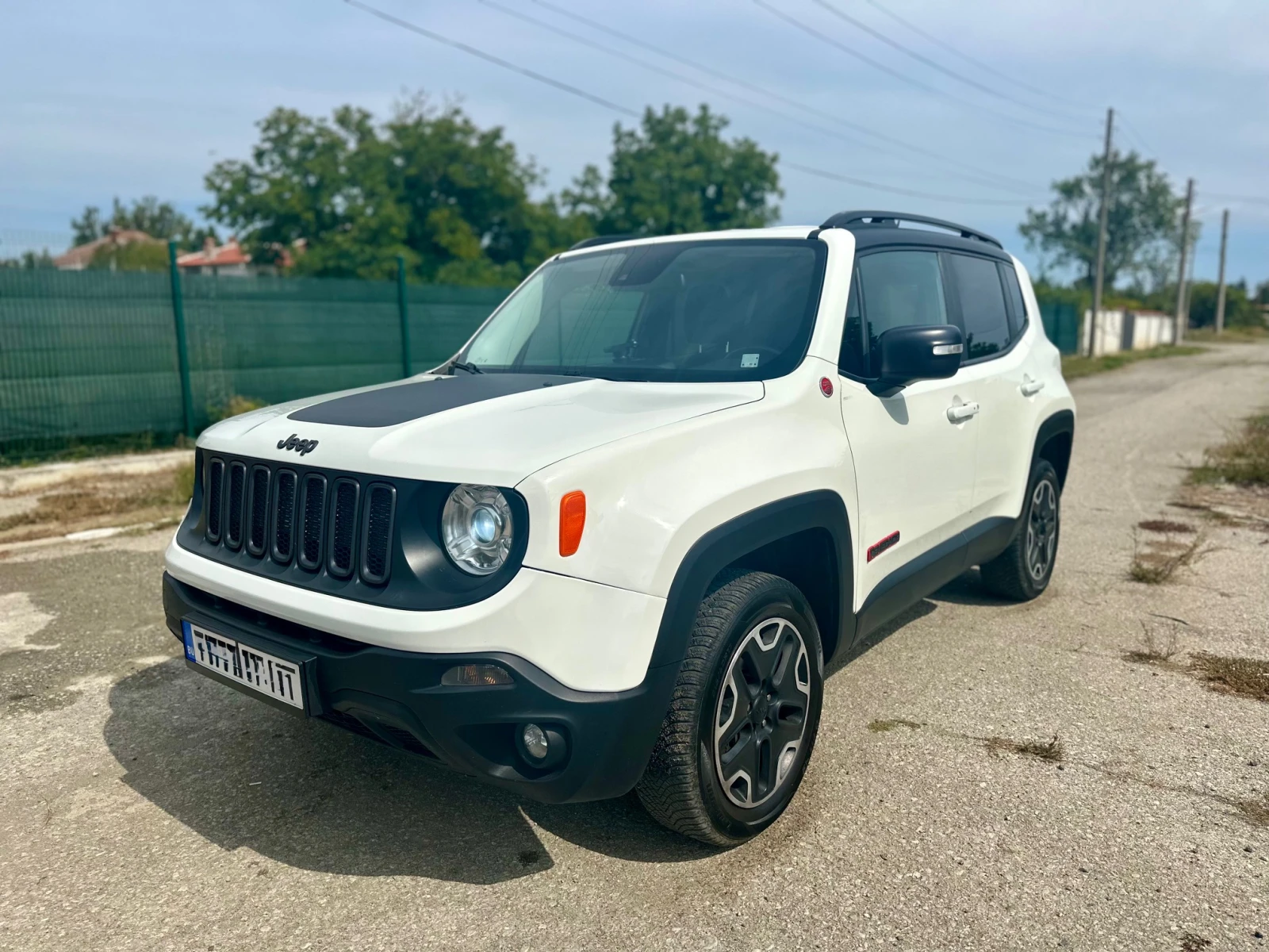 Jeep Renegade Trailhawk, снимка 3 - Автомобили и джипове - 56154621