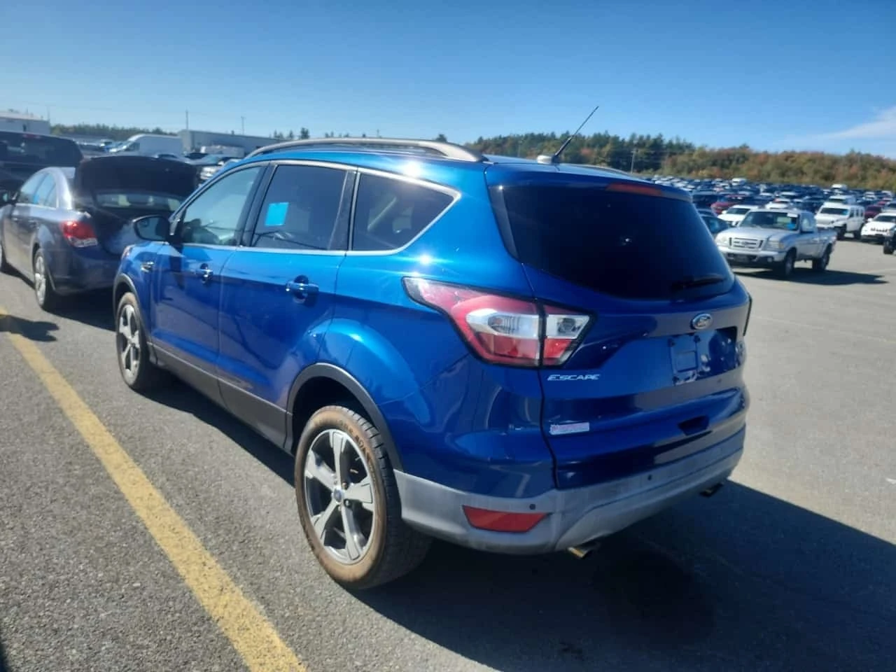 Ford Escape * 4wd 4dr Se * CARFAX *  | Mobile.bg � ����������� 4