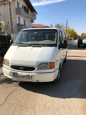 Ford Tourneo 2.5, снимка 1