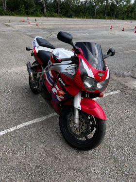     Honda Cbr 919 RR 
