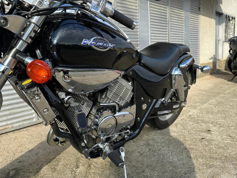 Kymco Venox 250 i, снимка 10 - Мотоциклети и мототехника - 53278741