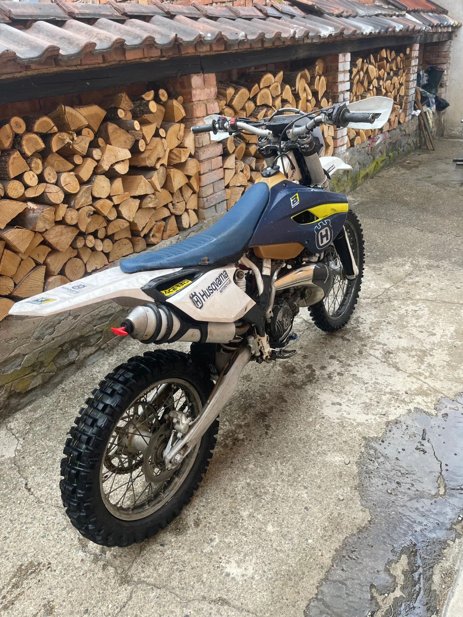 Husqvarna TE, снимка 4 - Мотоциклети и мототехника - 56043699