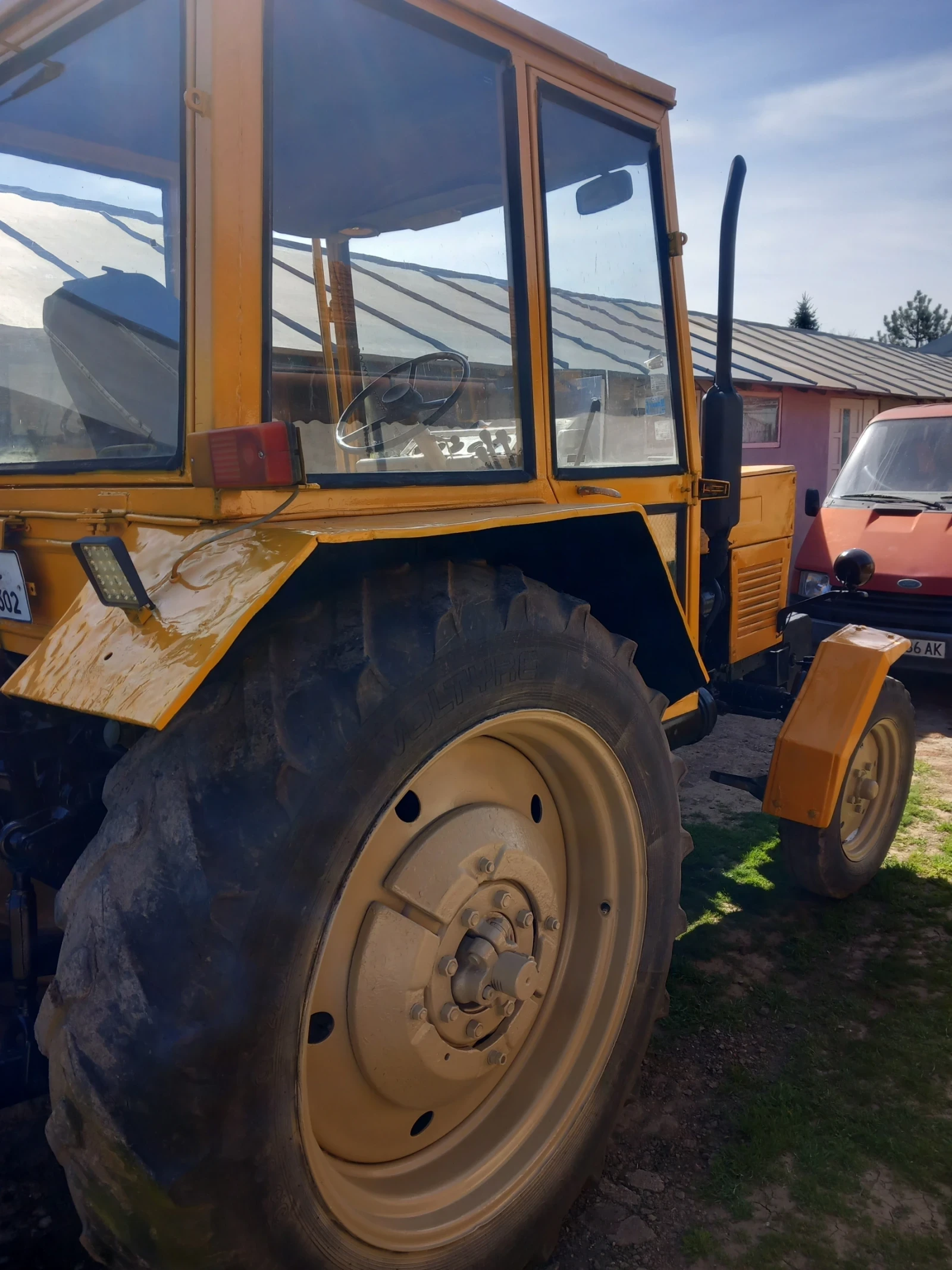 Трактор Болгар Тк-80, снимка 9 - Селскостопанска техника - 54219843