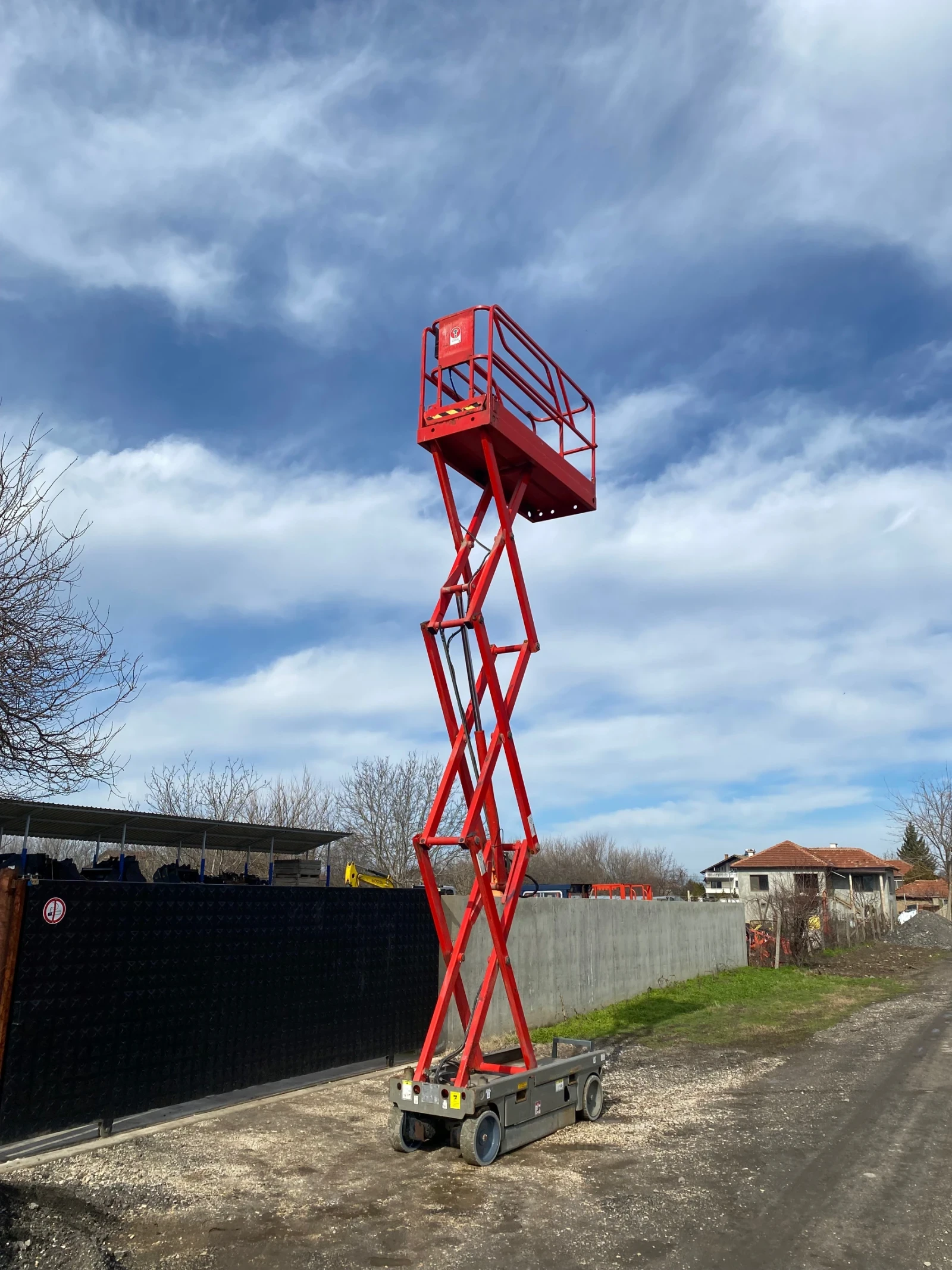 Автовишка Друга марка Compact 8, снимка 12 - Индустриална техника - 53878400