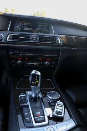 BMW 740 4.0D, снимка 9