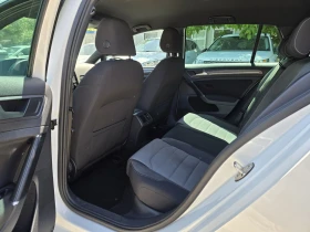 VW Golf 1.6TDI 110к.с R-line Топ състояние , снимка 11