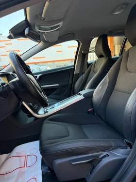 Volvo V60 2.0D* NAVI* ПОДГРЕВ* КОЖА* СЕРВИЗНА ИСТОРИЯ* , снимка 7