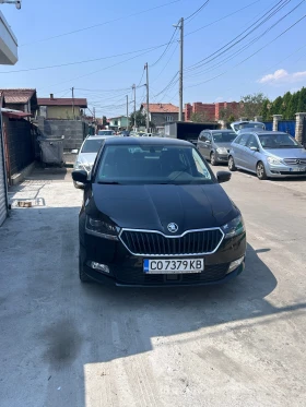 Skoda Fabia 31.000 км нова, снимка 2